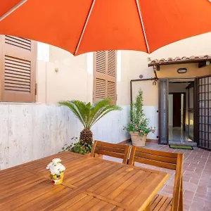  Appartement Casa Gianni 5 Stelle With Garden