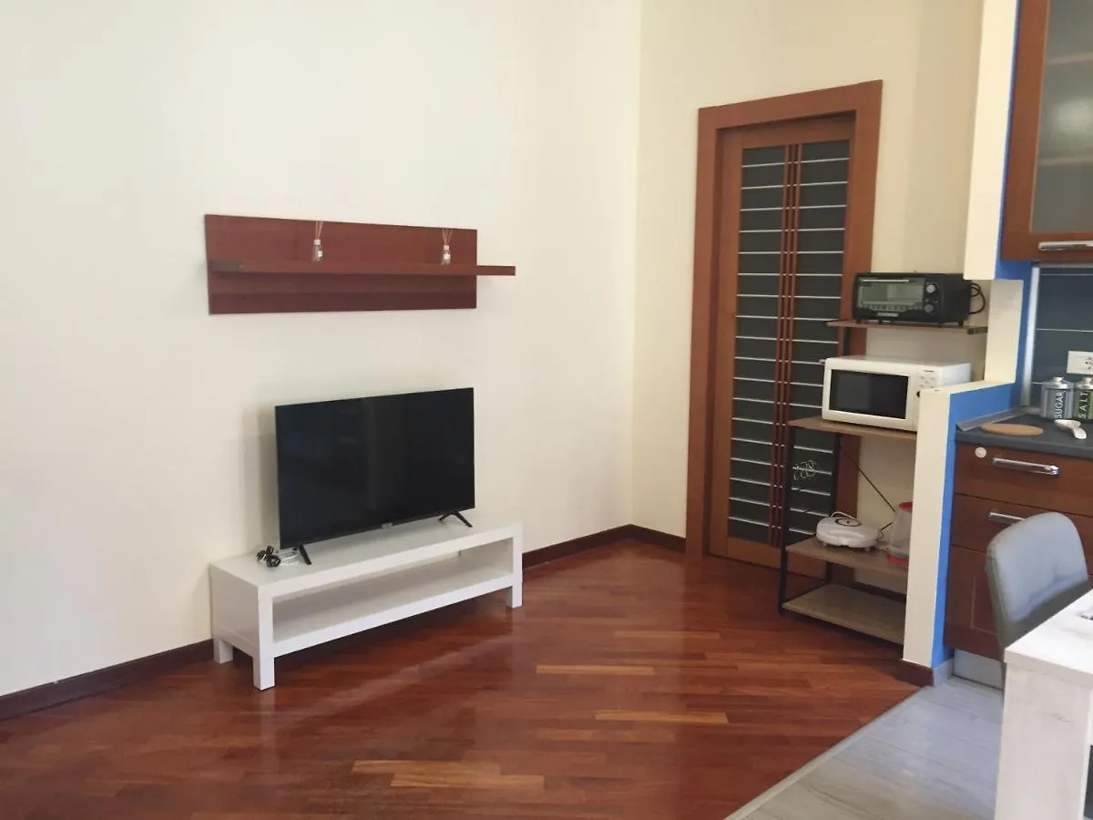 Rosy Apartment Roma